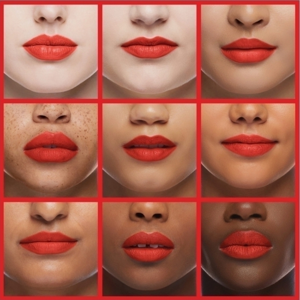 L'Oréal color riche Plump & shine lipstick shade 916
